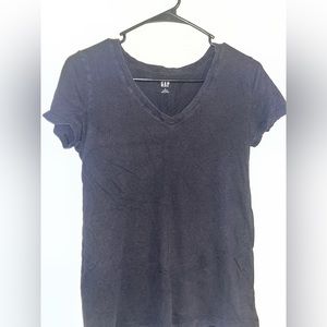 GAP black t-shirt, size small